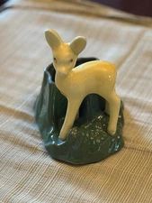 Shawnee USA vintage Small Planter With Yellow Deer