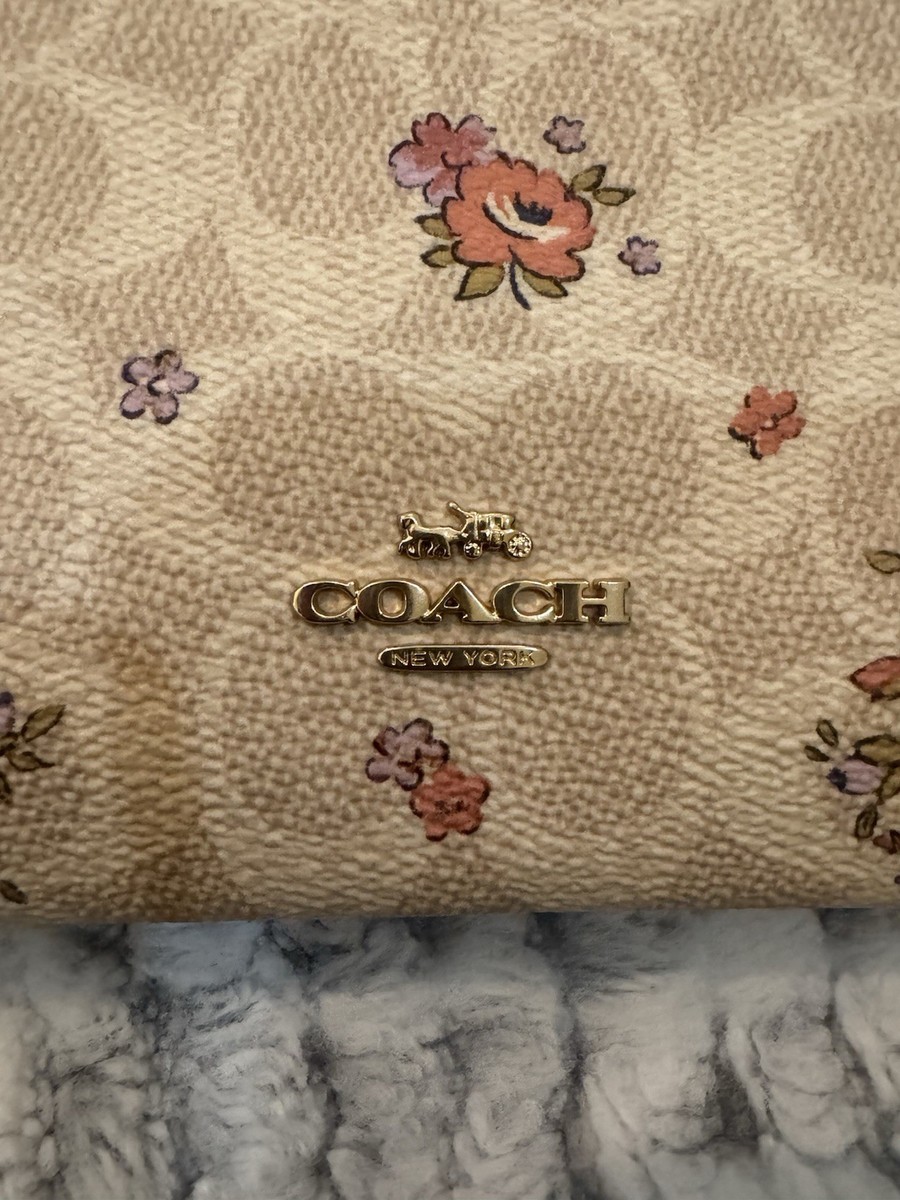 Coach CAR09 Double Zip Wallet 花柄 COACH® Outlet | Double