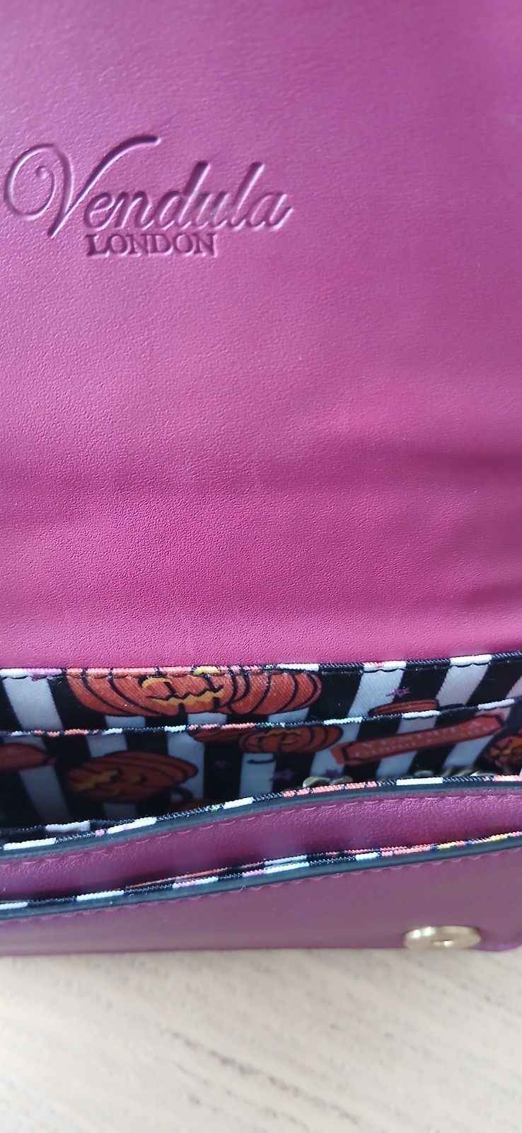 VENDULA LONDON GHOULEVARD TOP HANDLE BELT BAG CROSSBODY HAUNTED HOUSE HALLOWEEN image 9