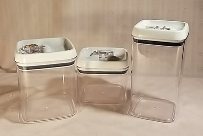 Better Homes & Gardens Set of 3 Flip-Tite Food Storage Containers OPEN BOX  (CS)
