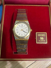 Vintage Seiko Watch Women Two Tone White Dial Hexagon 411968 with Box