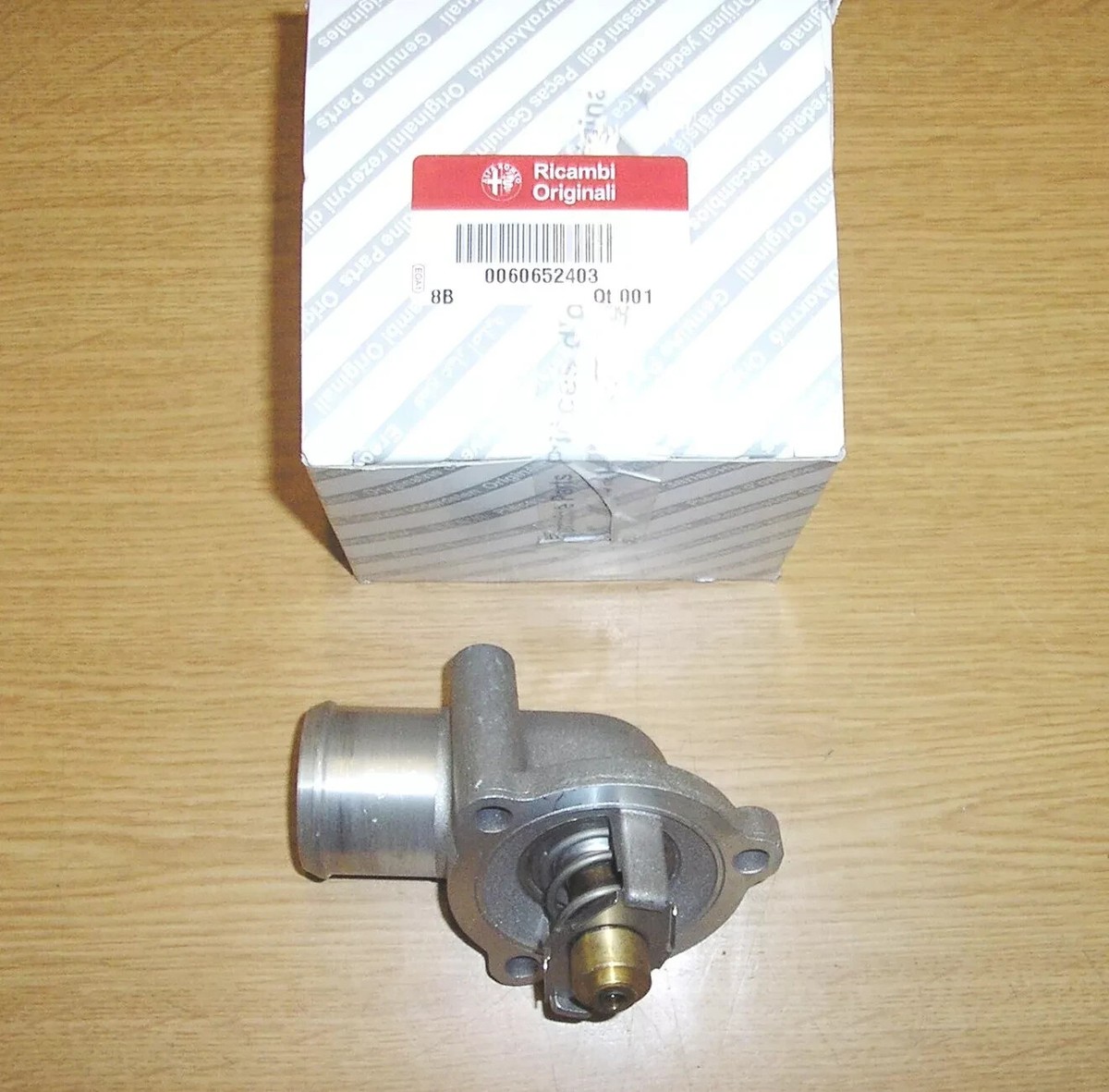 Alfa Romeo 147 GTA 3.2 24V V6 New Genuine Alfa Thermostat & Gasket