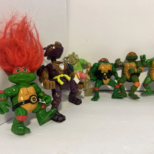 Lot of VTG TMNT Action Figures Ninja Turtles 1990s