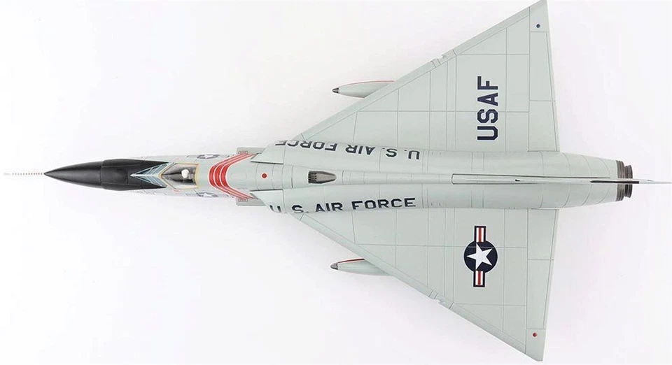 Hobby Master 1/72 F-106A Delta Dart USAF 87th FIS Red Bulls Sawyer AFB HA3612 Foto 2 de 4