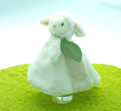 Aurora ebba Eco Schmusetuch aus Plüsch Laurin Lamm in weiß 30cm