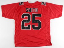 Ito Smith Signed Atlanta Falcons Jersey (Beckett COA) 2018 4th Round Pick / R.B.