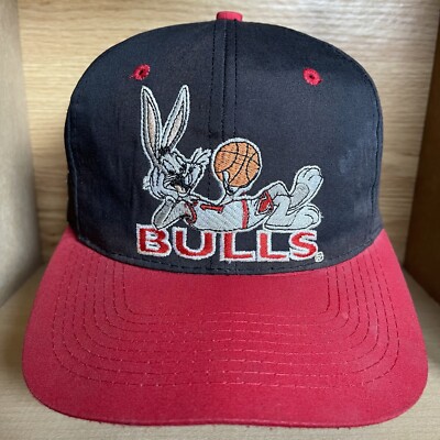 Vintage Chicago Bulls Bugs Bunny Logo 7 NBA Snapback Hat Looney