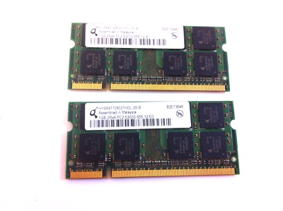 Lot of 2 - Qimonda 1GB DDR2 RAM PC2-5300 667MHz non-ECC HYS64T128021HDL-3S-B 242