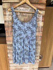 Ladies F & F Lovely Blue/Black Floral Print Summer Tiered Dress.
