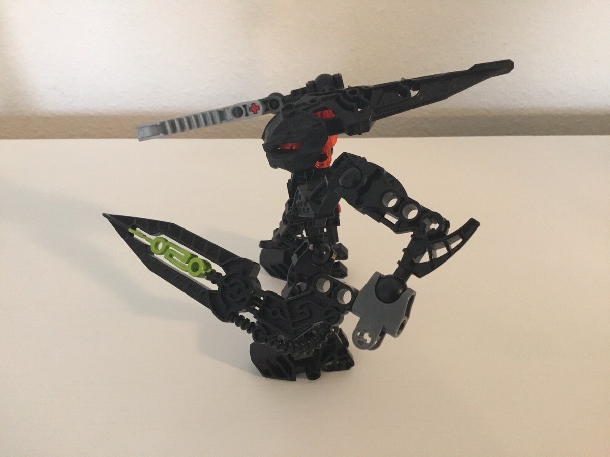 Lego Bionicle: Fero and Skirmix - 8990 - Complete w/ Instructions