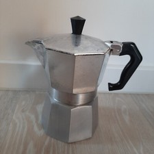 Espresso Kocher für 3 Tassen Espresso, Aluminium 