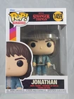 Funko Pop Netflix STRANGER THINGS Season 4 Jonathan Golf Club #1459 W/Protector
