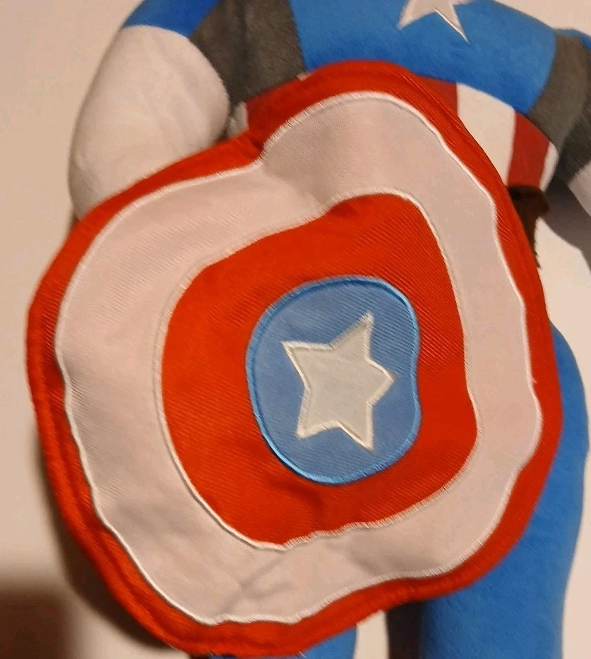 Marvel Vengadores Capitán América Muñeco de Peluche Escudo Superhéroe Juguete 24” Foto 2 de 4