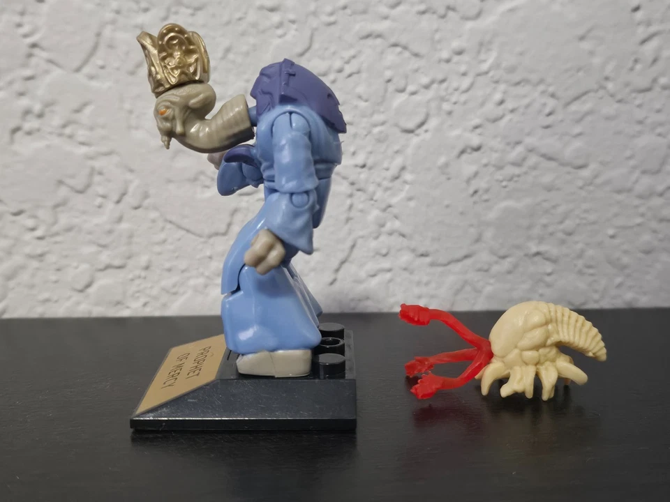 Prophet of Mercy w/ Flood Halo Mega Construx Heroes Series 10 Minifigure GFT43 - Image 2 of 4