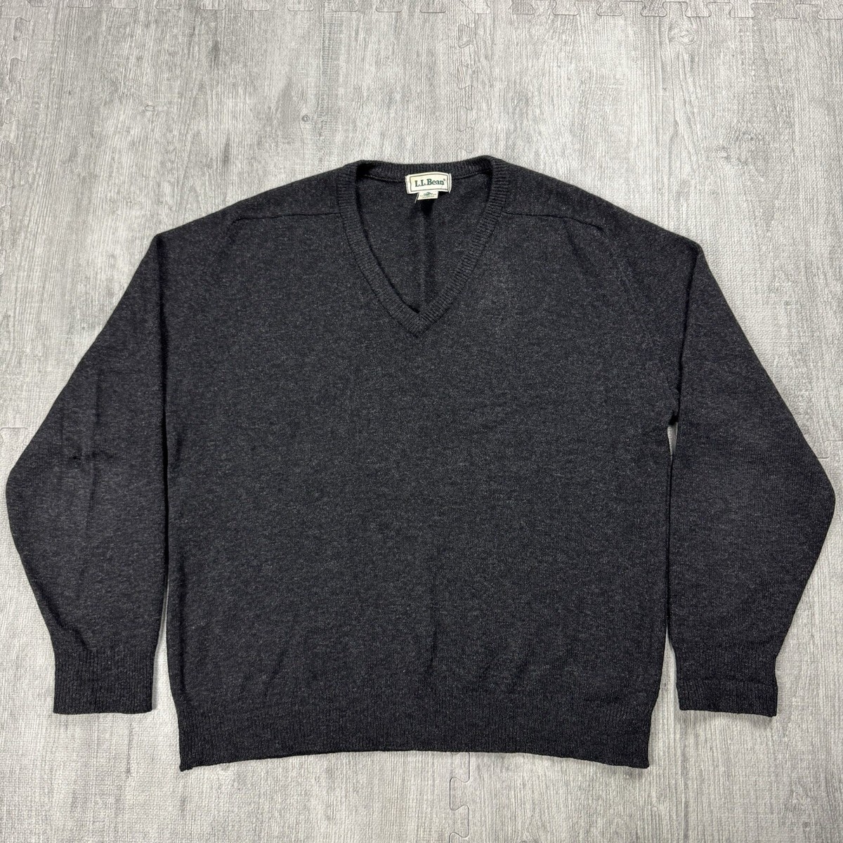 VTG LL BEAN MENS 100% LAMBSWOOL CHARCOAL GREY V-NECK SWEATER MADE 【レア】L.L.BEAN WOOL SWEATER SCOTLAND製80s