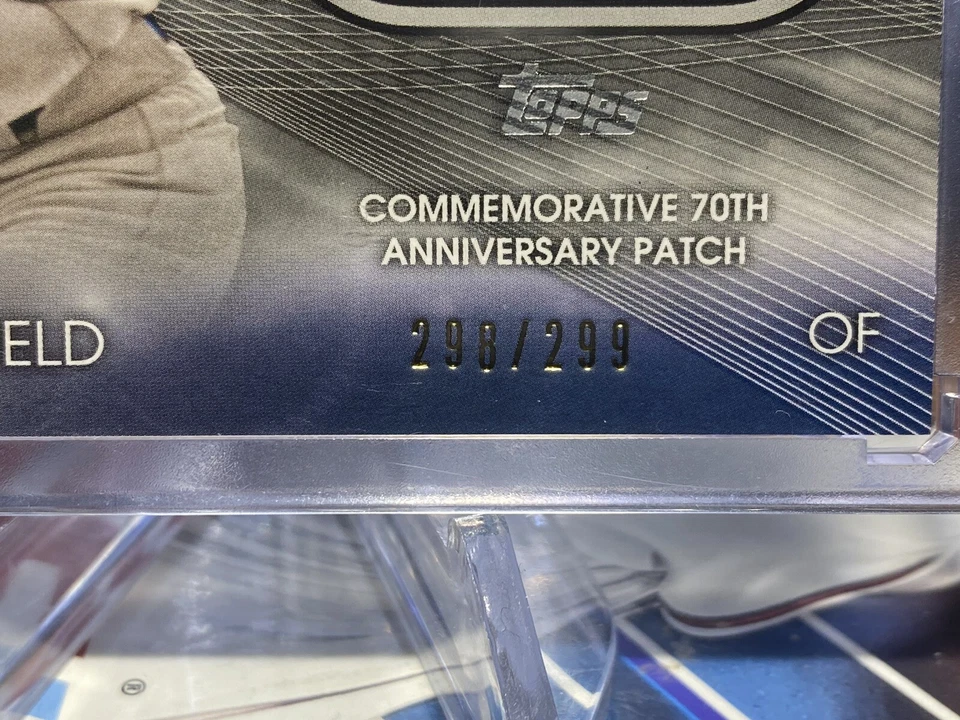 ‼️/299‼️2021 Topps -Dave Winfield Commemorative 70th Anniversary Patch  T70P-DW - Image 3 of 3