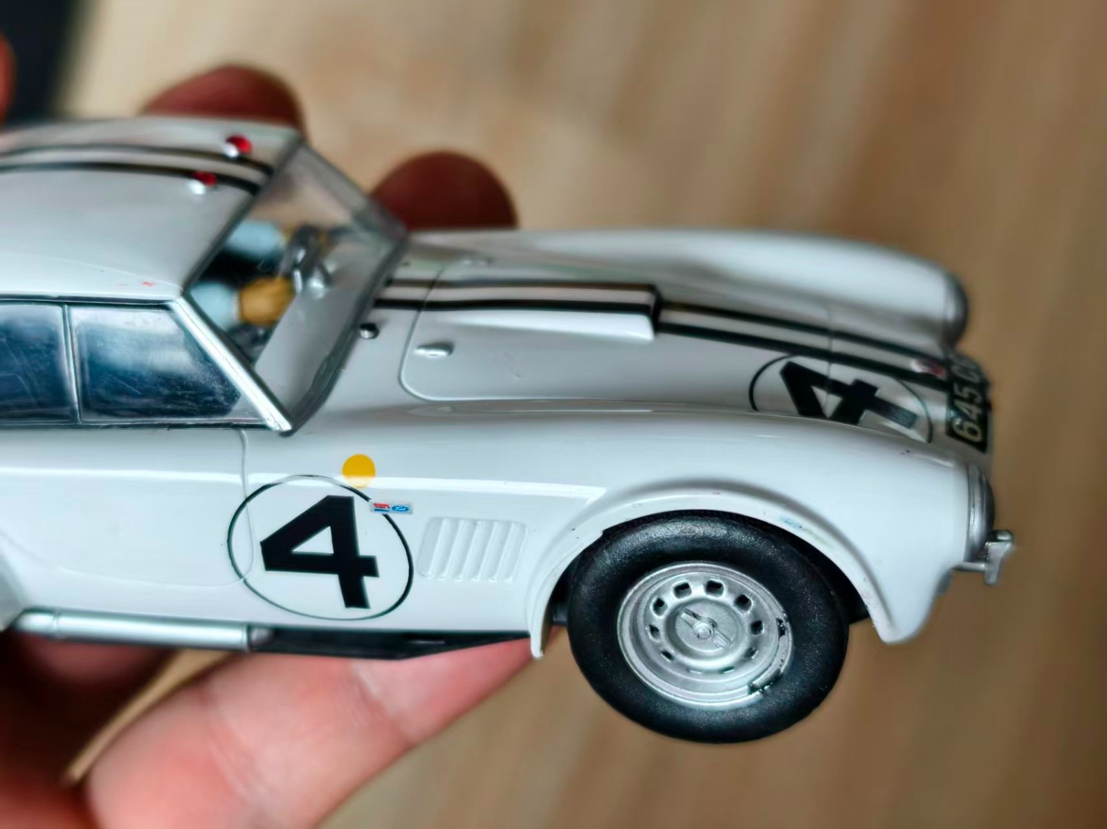 Carrera Digital 132 30620 Shelby Cobra 289 Hardtop Coupe No. 4
