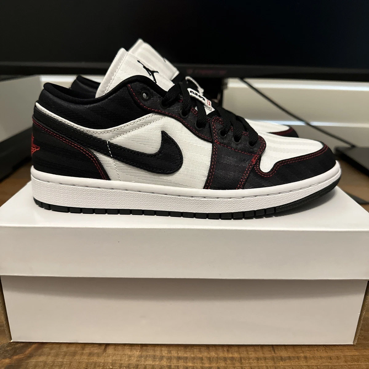 Jordan 1 SE Utility Low White Black Red W for sale | eBay