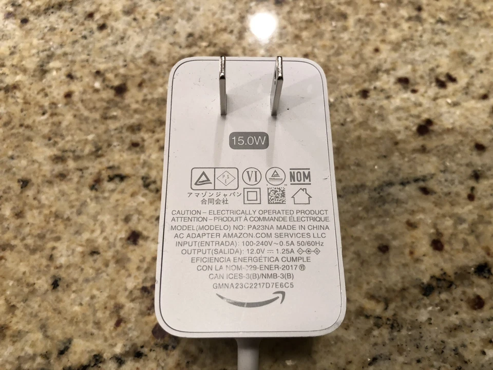 Adaptador de corriente alterna Amazon - Echo Dot (3ª/4ª/5ª generación), Show 5 (1ª/2ª generación), Spot Foto 3 de 4
