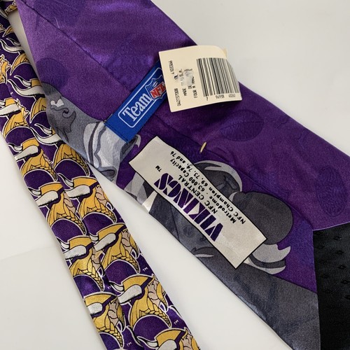 Vintage Minnesota Vikings Team NFL Men’s Neck Tie 100% Silk Purple & Gold NWT! - Picture 3 of 14