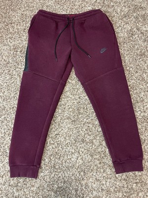 maroon nike joggers
