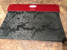 Poinsettia Table Runner -VICTORIAN GREEN-13 x 72 CHRISTMAS HOLIDAYS