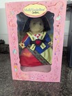 2004 Muffy Vanderbear Couture "Queen Of Hearts" 9" Blonde Plush Bear in Box