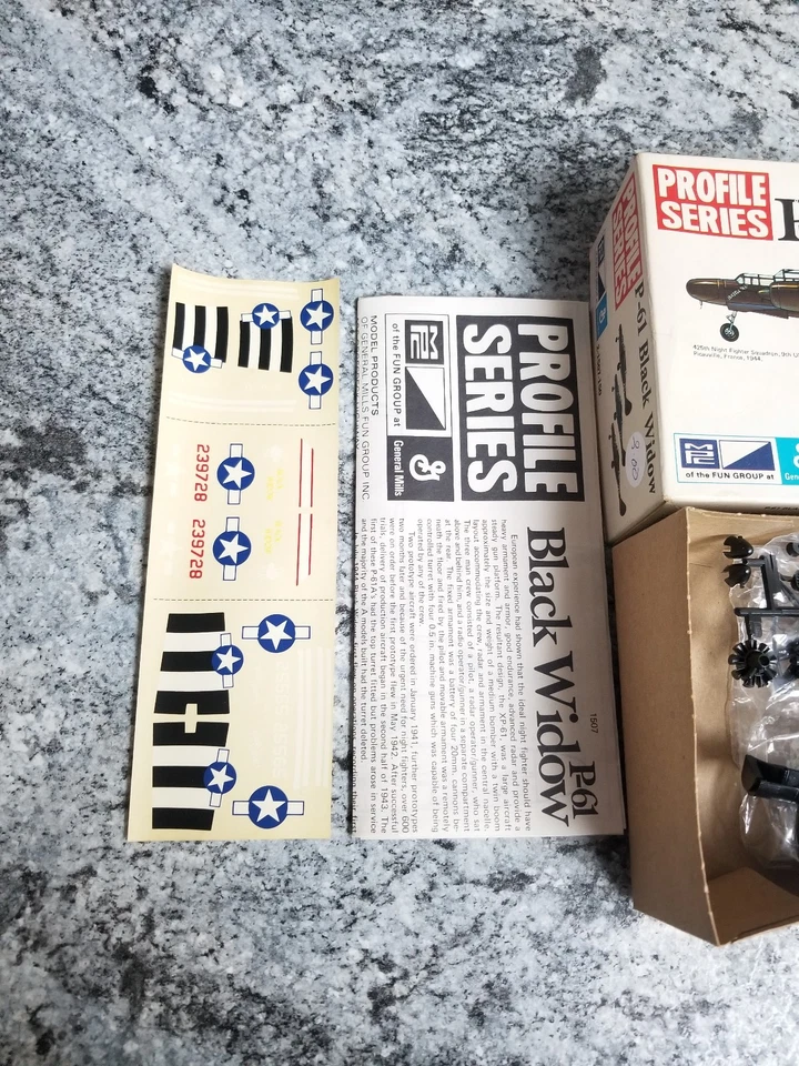 MPC Model Profile Series: P-61 BLACK WIDOW Kit #2-1507-150 Unbuilt 3 Versions - Image 3 of 4