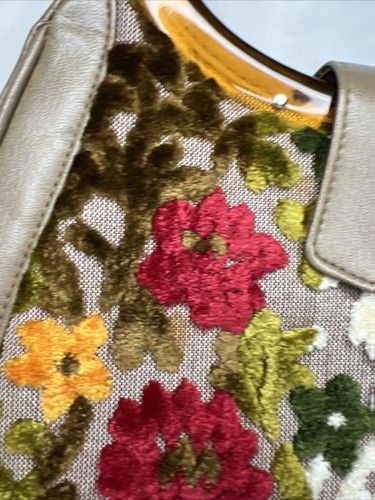 Vintage Made In Taiwan Embroidered Floral Lucite Handles Purse Bag - Picture 3 of 20