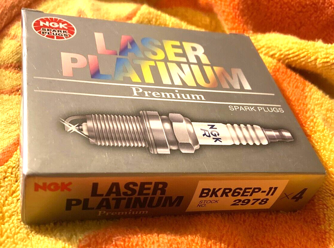 NGK BKR6EP-11/2978 Laser Platinum Premium Spark Plugs  4 Plug box 