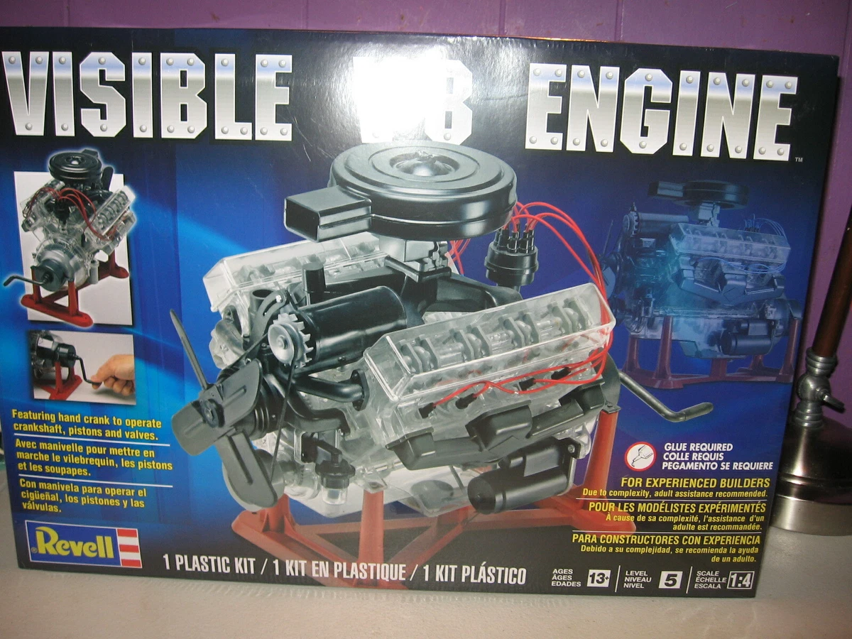 Visible V-8 Engine // Voitures // Revell Online-Shop