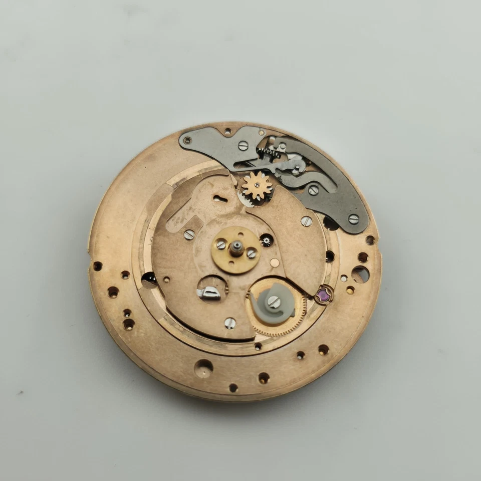 Reloj Omega Movimiento Automático Cal.1021 23 joyas piezas incompletas tal cual Foto 4 de 4