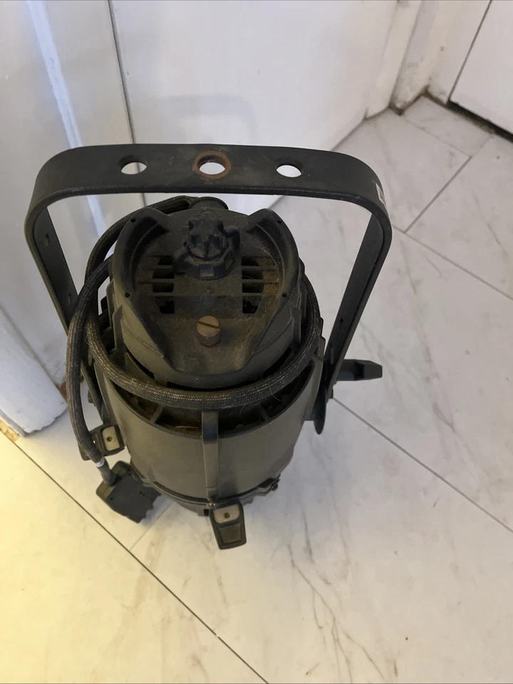 ETC S4 Source 4 575 watt Leko Fixture Stage Pin Plug Body Only Black - Image 3 of 4