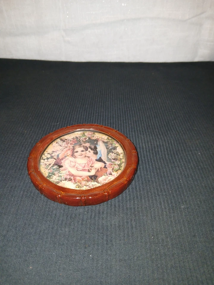 Mini cuadro y marco vintage..."Hermanas"... 4" Foto 3 de 4