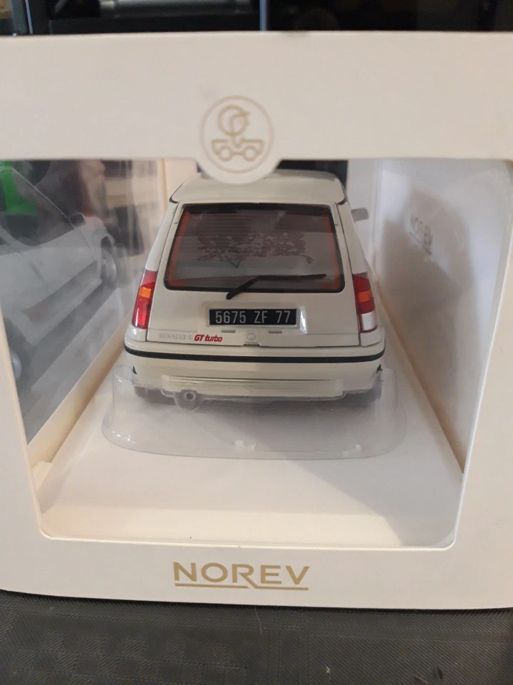 Renault 5 GT Turbo Phase 2 Ph2 Panda White Bianco 1989 Norev 1:18 Nuovo 1/18 - Immagine 2 di 4