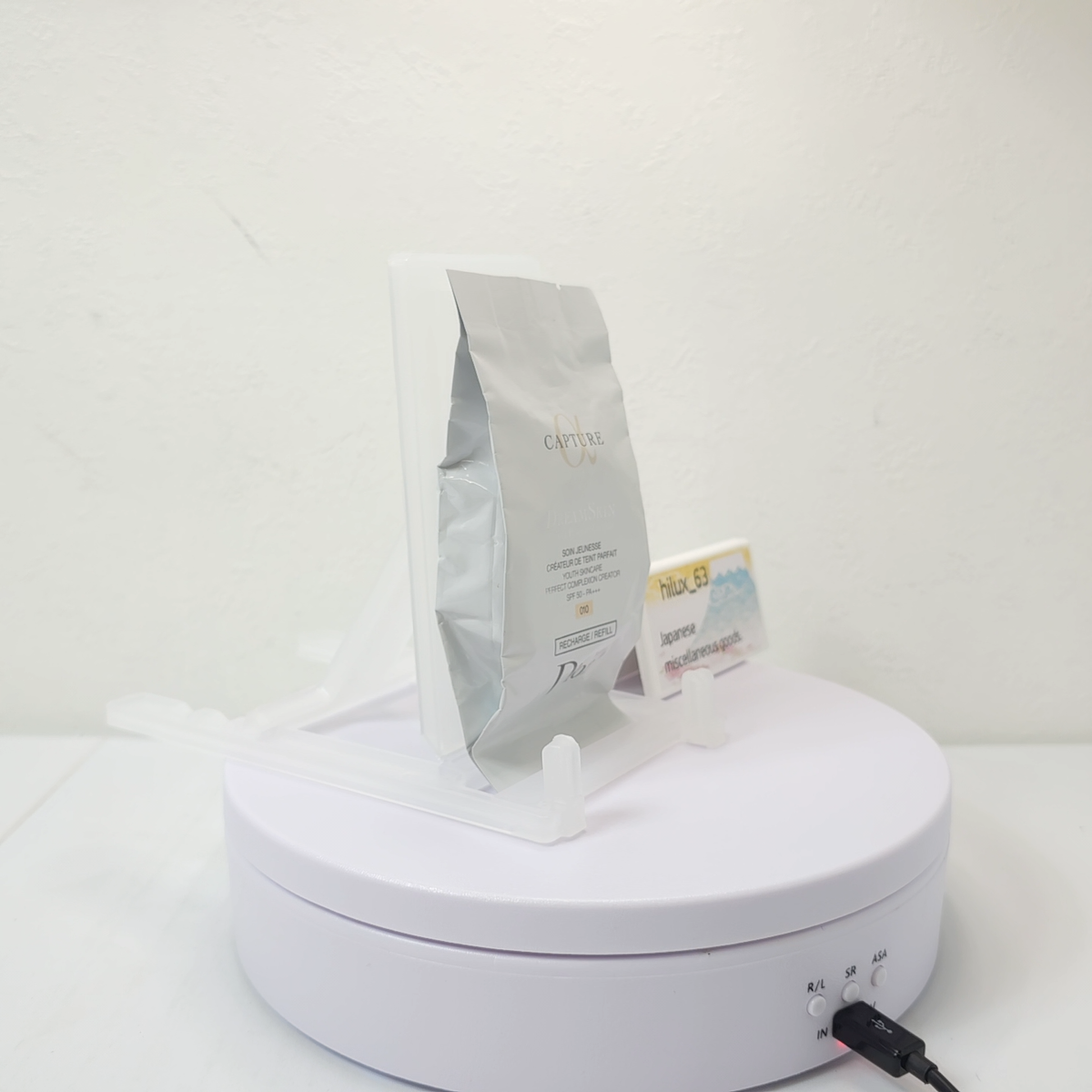 DIOR CUPTURE DREAM SKIN Moist Cushion SPF50 /PA Refill (#010) PA