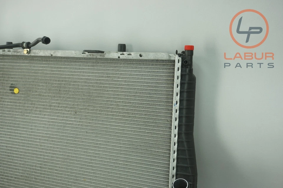 Radiador de refrigeración motor AMG R170 01-04 MERCEDES SLK320 SLK32 Z7014 Foto 4 de 4