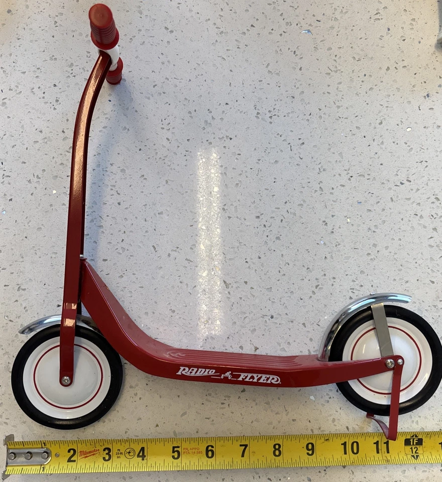 Radio Flyer Miniatura 12" Kick Scooter Decoración o American Girl Muñeca Juguete Foto 4 de 4
