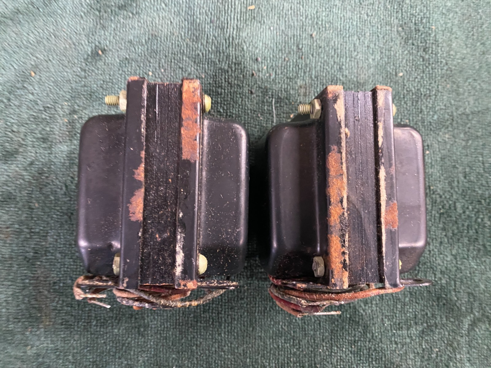 AnnonceTRANSFORMATEUR SORTIE 11.5 VOLTS 3.95A pour HOTTE ATAG