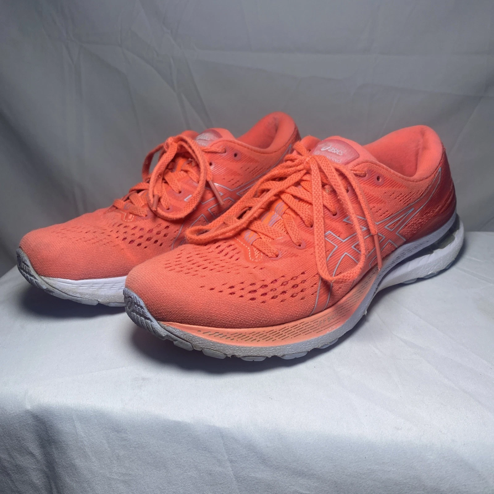 Scarpe sneakers da corsa ASICS 1012B047 700 Gel Kayano 28 donna corallo fiammeggiante 8