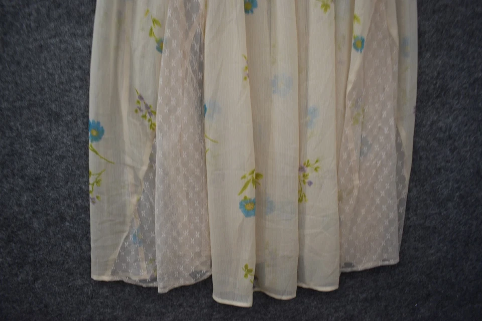 NUEVO CON ETIQUETAS Free People Making Moves Midi en Marfil Pequeño Vestido Combo de Té Floral Informal Foto 3 de 4