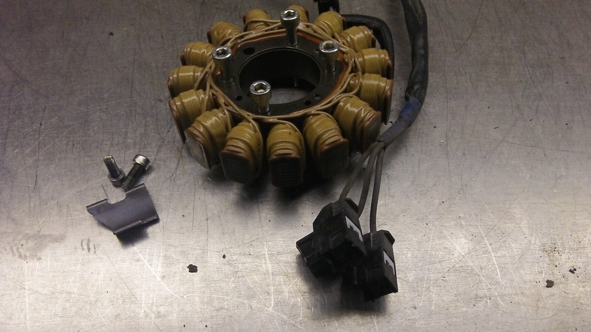2011 Kawasaki Concours 14 ZG 1400 Generator w Bolts Stator