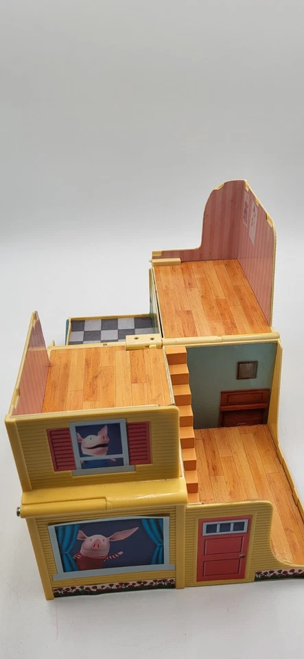 SpinMaster 2010 Olivia el Cerdo 2 en 1 Casa/Barco Pirata Figuras Coche Ian Falconer Foto 3 de 4