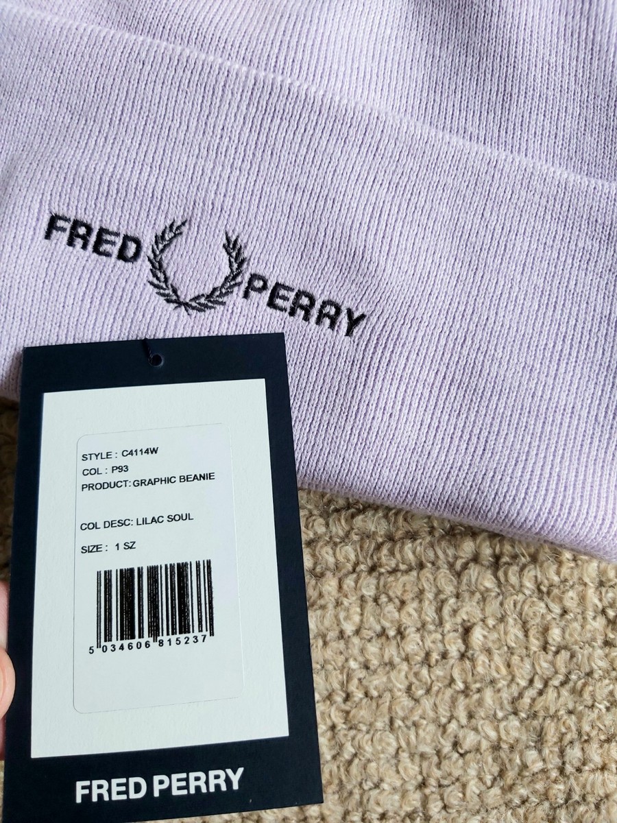 【秋冬おすすめ】FRED PERRY Emblem Logo Beanie FRED PERRY Black Logo 70% WOOL Beanie Hat Toque Hat OSFA