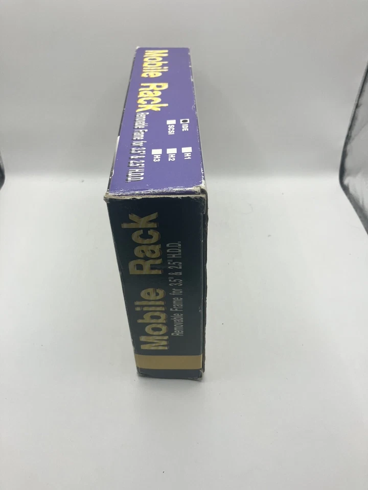 Mobile Rack RH-10 Renovable 3.5” & 2.5” HDD Apple, IBM, & Windows - Image 2 of 4