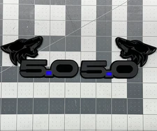 Angry COYOTE Head BLUE DOT 5.0 Emblem Badges M-Bk/Blk Fender Aggressive Racing