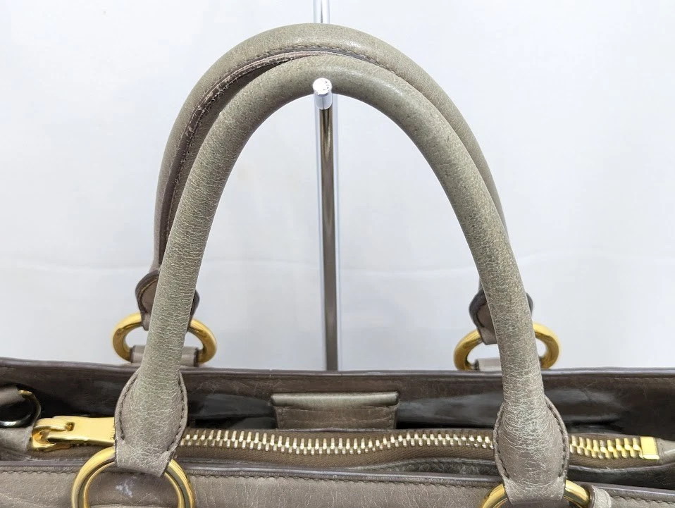 MIU MIU Vitello 2Way Leather Shoulder Hand Bag Gray RN1128 Authentic - Image 4 of 4