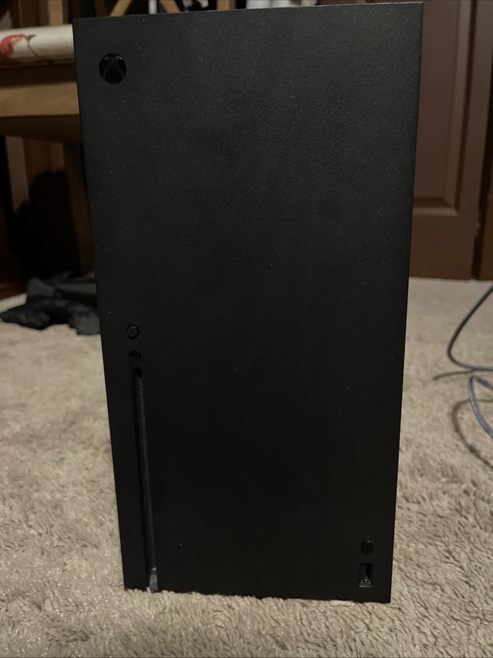 Paquete Xbox Series X (injusticia ya en unidad de disco)  Foto 2 de 4