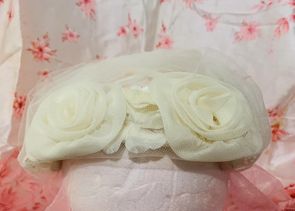 Rare Vintage Ivory Wedding Or Fascinator Ladies Hat Side Roses From Sheer Fabric - Image 2 of 4
