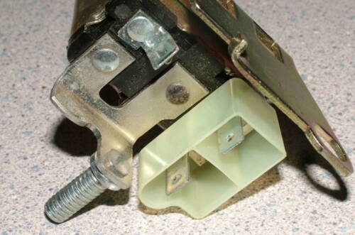 HORN RELAY OLDSMOBILE 1969 1970 1971 1972 1973 1974 1975 1976 1977 1978 - Picture 3 of 4